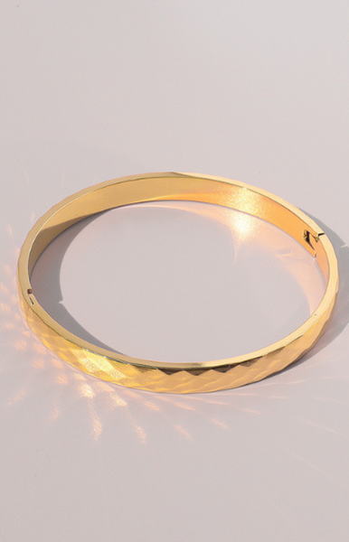 Luxe Engravable Bangle