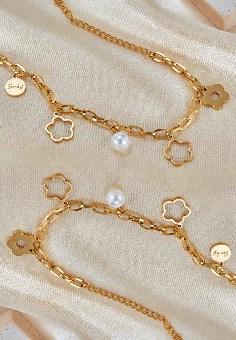 Rhea Flower and Pearl Charms Chain Bracelet in Gold