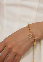 Rhea Flower and Pearl Charms Chain Bracelet in Gold