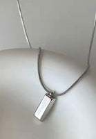 Serendipity Bar Pendant with Engravable Necklace